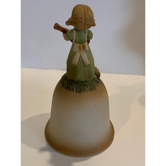 Vintage Napcoware Girl Guitar Bell - Taiwan - 5” - Hand Decorated - Picture 3 of 5